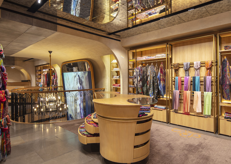 Ahujason’s Heritage retail store design in New Delhi by groupDCA: A tapestry of craftsmanship and modern elegance